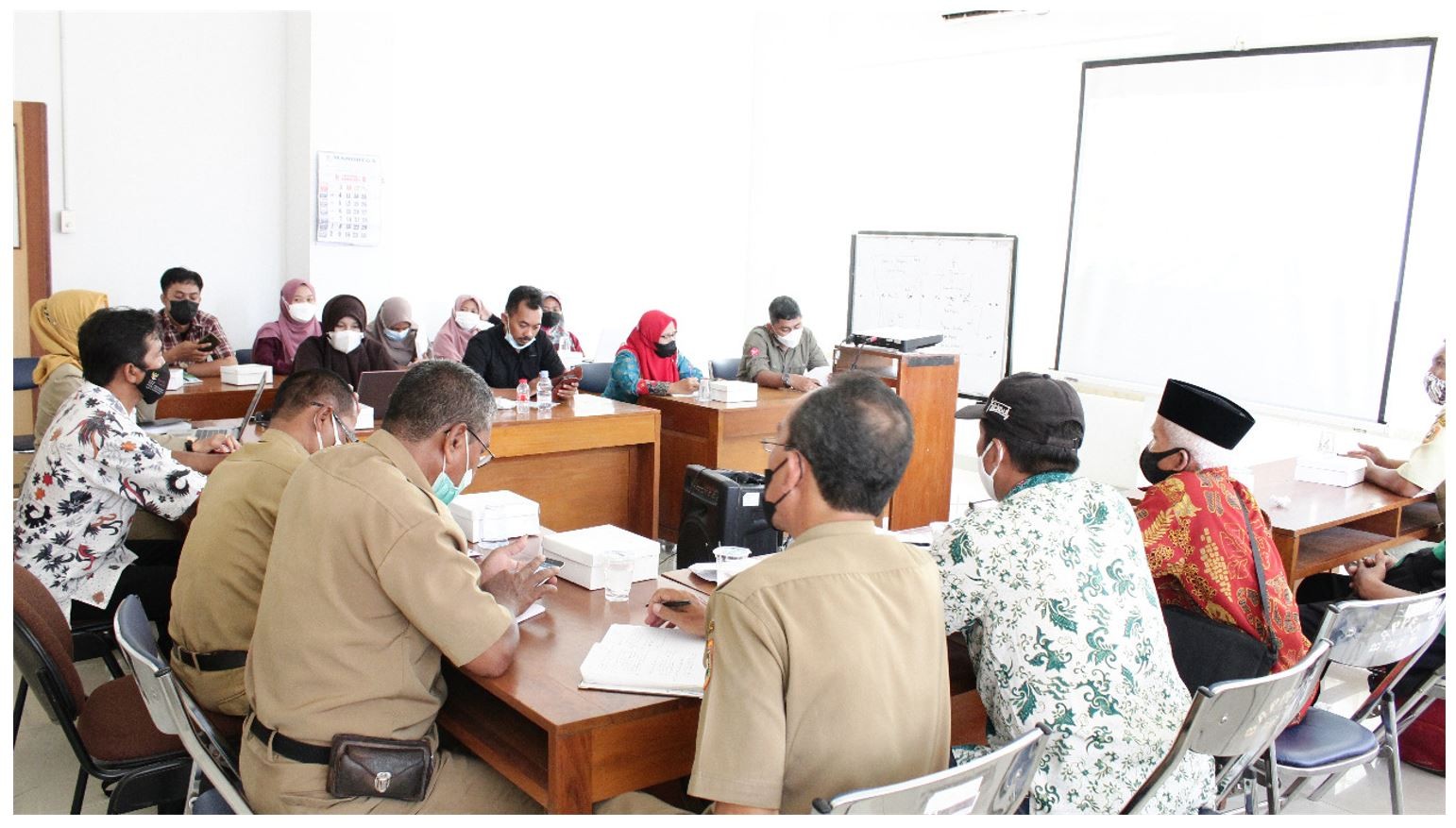 FGD Penyusunan PSETK DI Kewenangan Kabupaten (Kluster Loano)