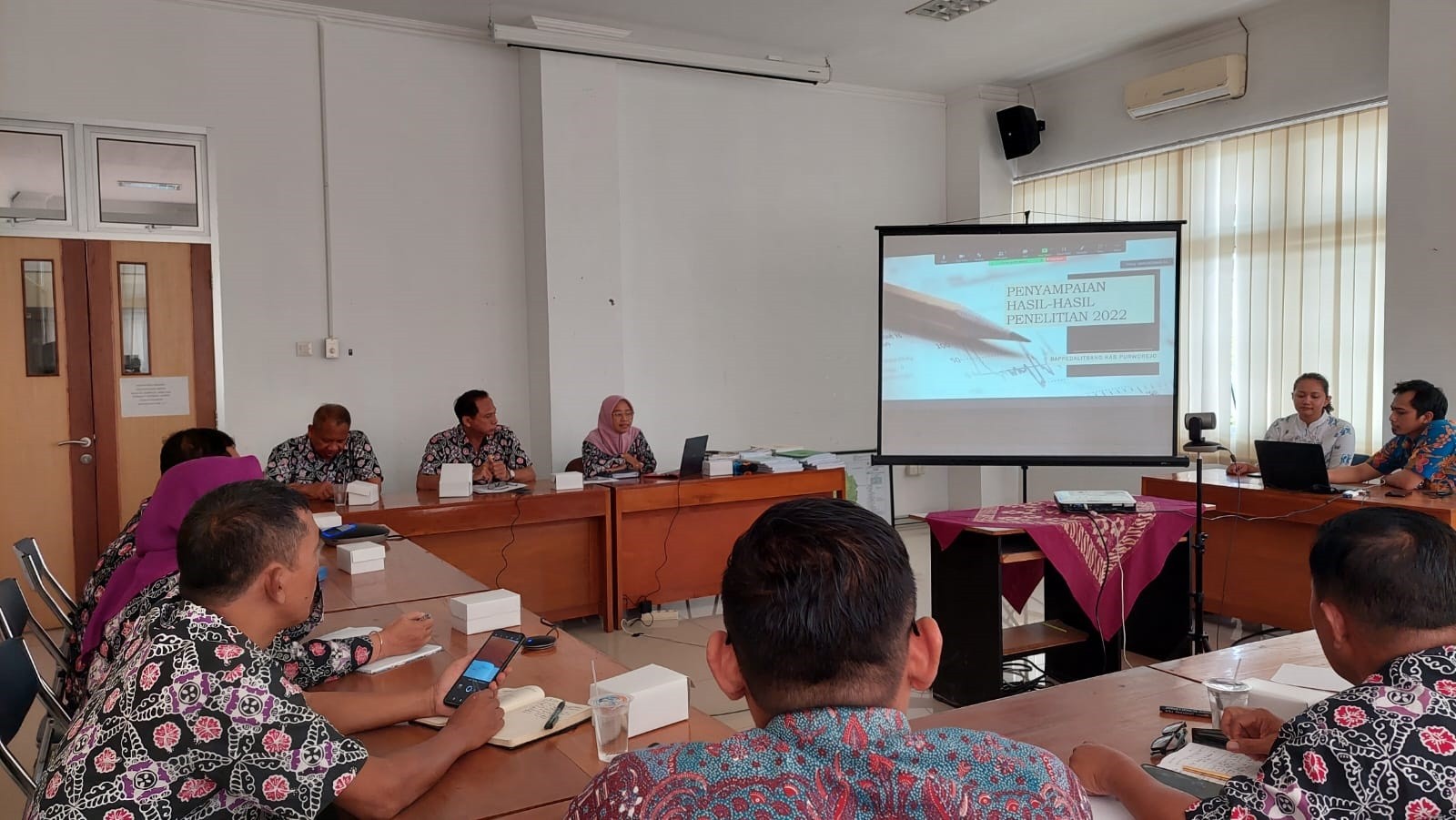 Penyerahan_hasil_penelitian_web.jpg