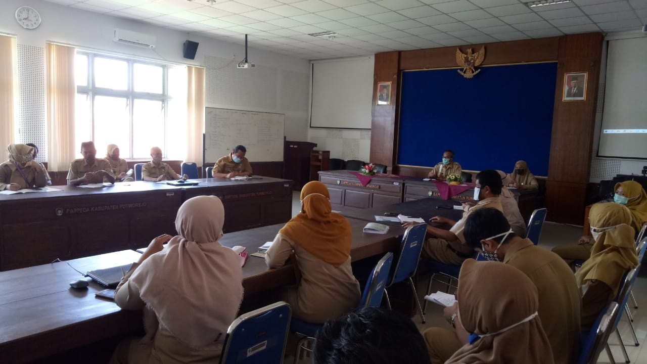 Staff_Meeting_Sept_2020.jpg
