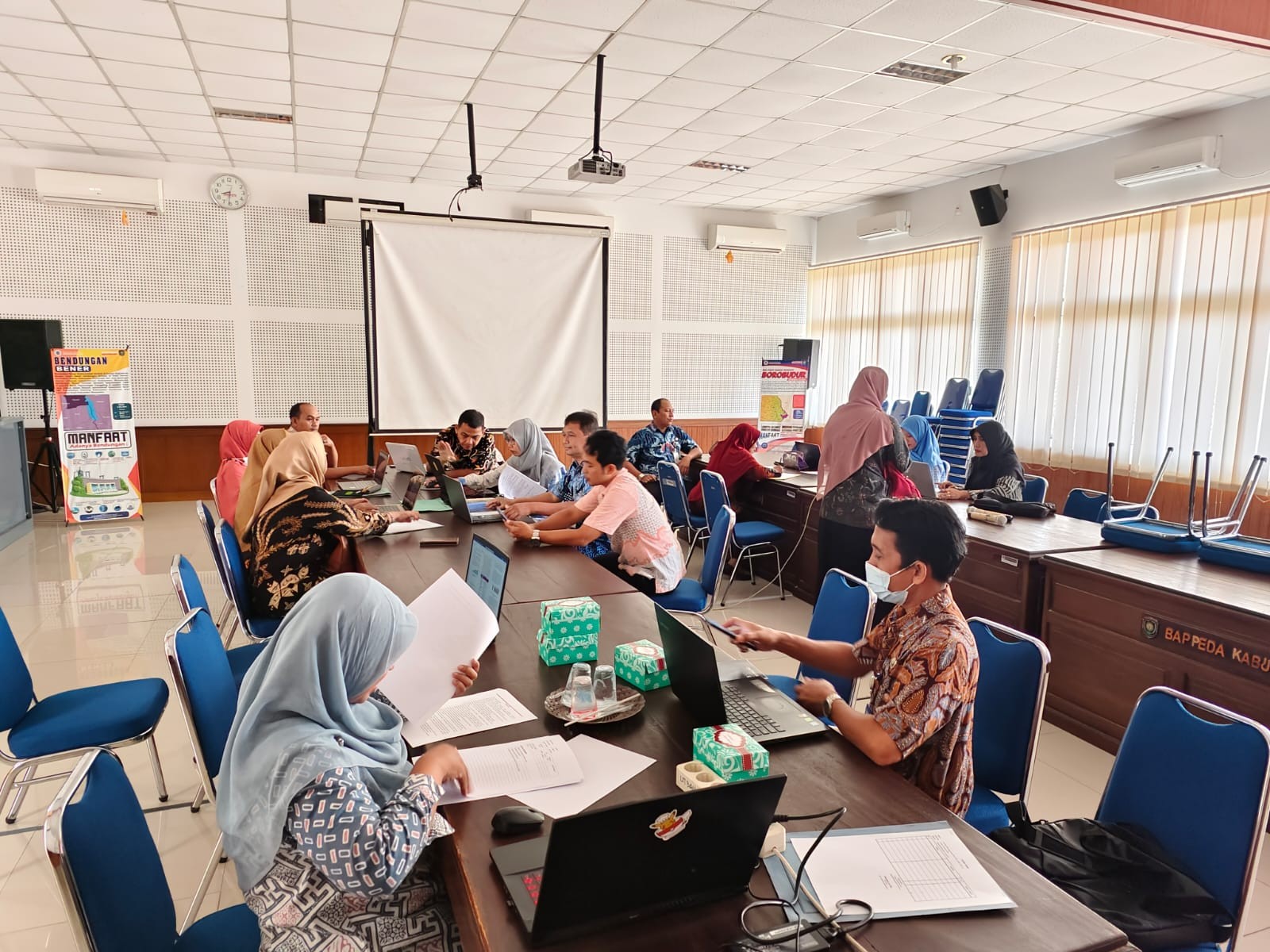 Verifikasi Evaluasi Renja dan Data Dasar Pembangunan Tahun 2023 Triwulan IV