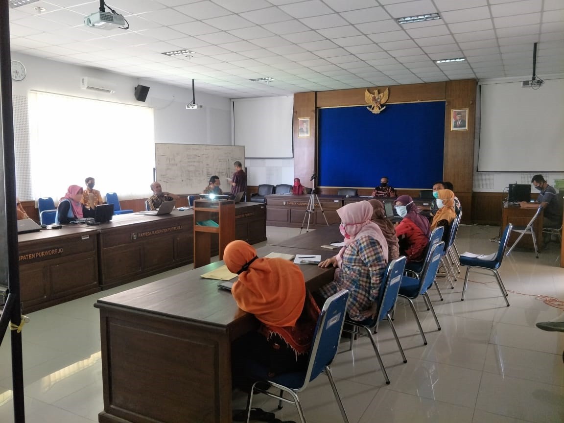 Pencermatan TPB (Tujuan 1 Tanpa Kemiskinan) dalam rangka Penyusunan KLHS RPJMD 